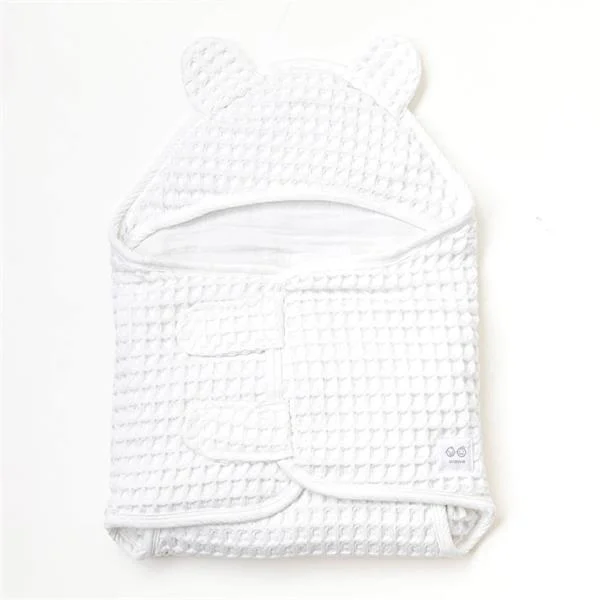AC25885 SWADDLE